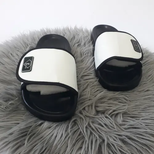 Dép nam nữ BBR NHÁM (quai dán ) mới ra mắt cuối 2023 Slipper DéP Đế Bằng Quai Ngang