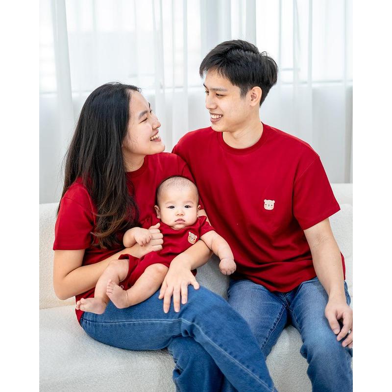 *BACKORDER* LEBEAR ADULT SIGNATURE EMBROIDERY TEE IN RED
