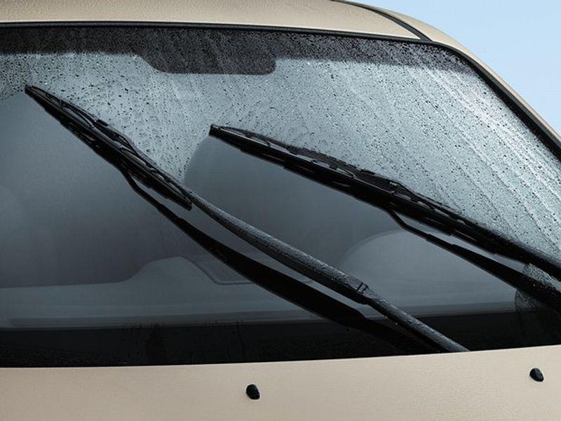Wiper Fluid YOSHIKI Cairan Air Wiper Pembersih Perawatan Kaca Mobil